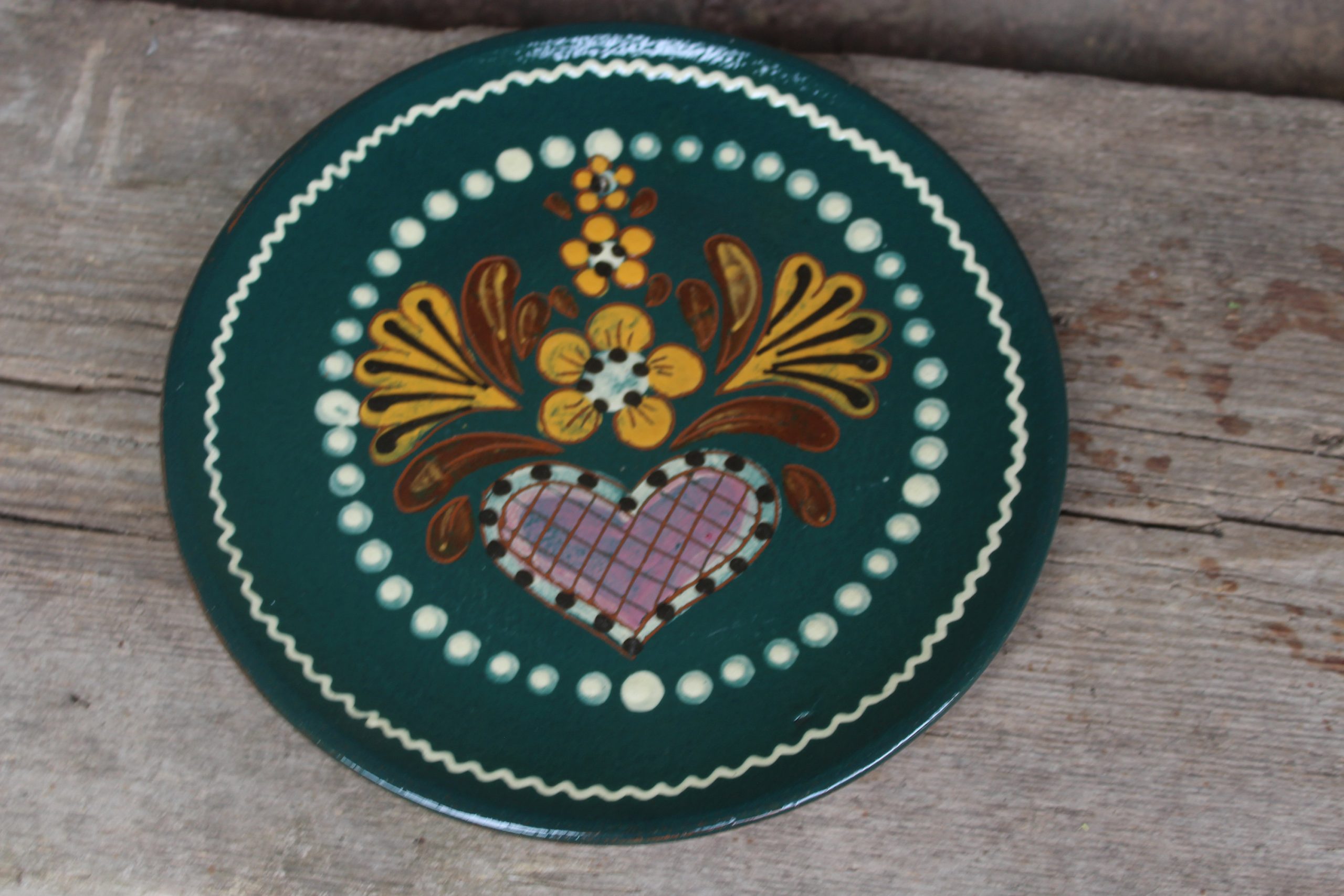 Floral HeartShaped Folk Art Ceramic Plate - View 3